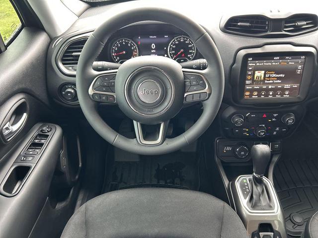 Photo of 2022 Black Clearcoat Jeep Renegade