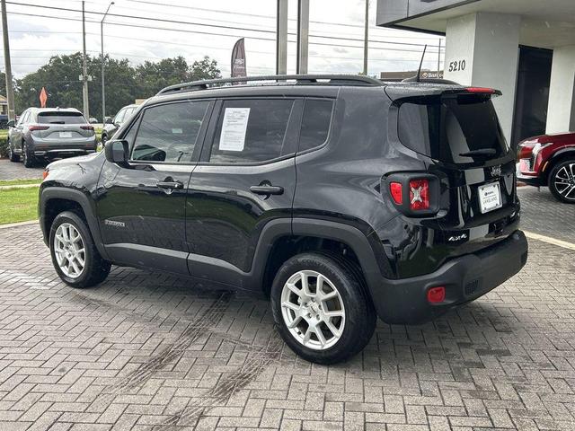 Photo of 2022 Black Clearcoat Jeep Renegade