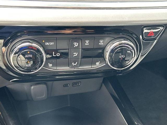 Photo of 2024 Mosaic Black Metallic Chevrolet Trax