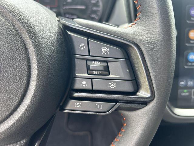 Photo of 2025 Magnetite Gray Metallic/Crystal Black Silica Subaru Crosstrek