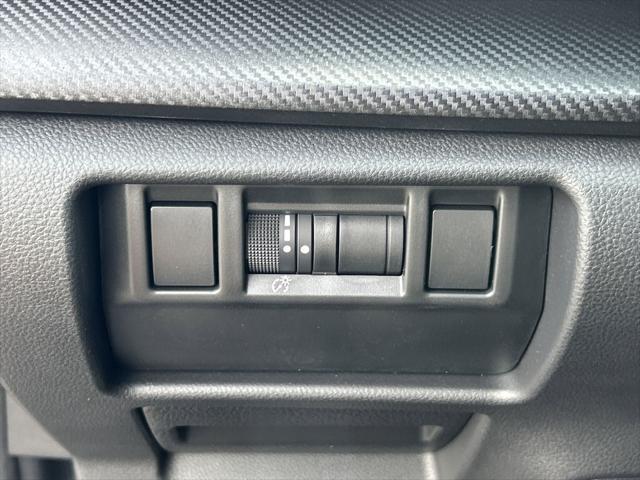 Photo of 2025 Magnetite Gray Metallic Subaru Crosstrek