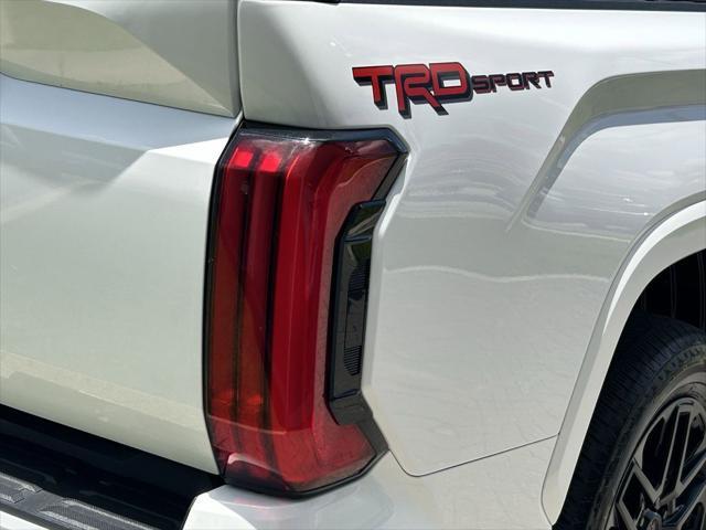 Photo of 2023 Ice Cap Toyota Tundra