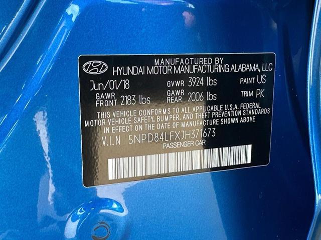 Photo of 2018 Electric Blue Hyundai ELANTRA
