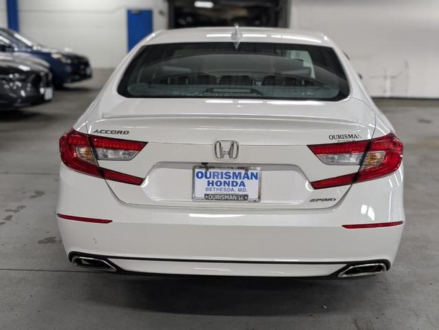 Photo of 2020 Platinum White Honda Accord