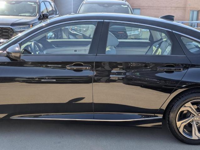 Photo of 2018 Black Honda Accord