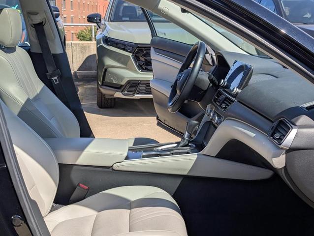 Photo of 2018 Black Honda Accord