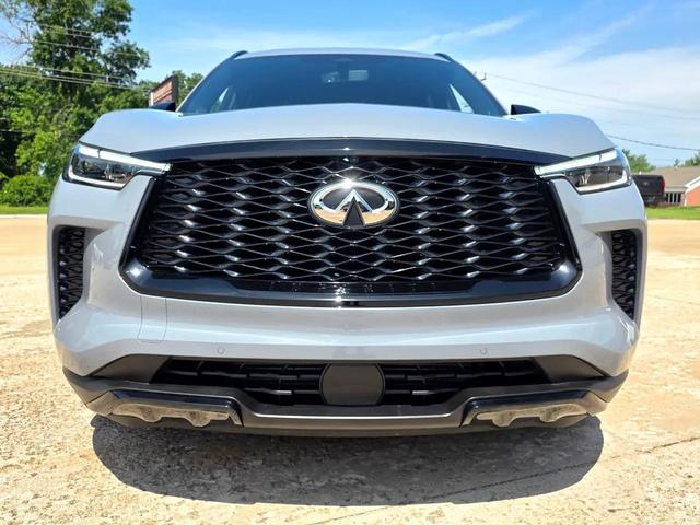 Photo of 2025 Gray INFINITI QX60