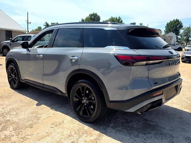 Photo of 2025 Gray INFINITI QX60