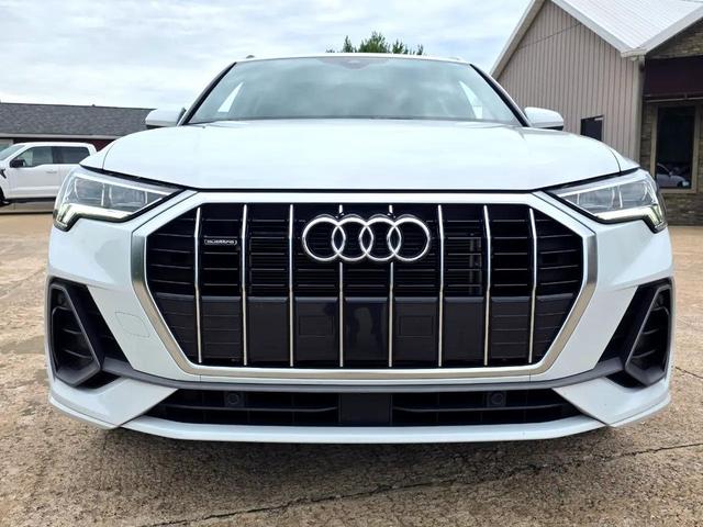 Photo of 2024 White Audi Q3