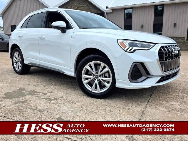 Photo of 2024 White Audi Q3