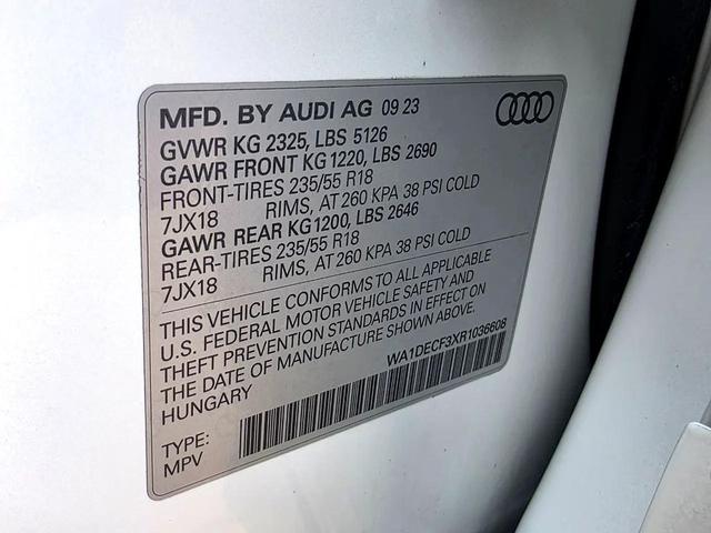 Photo of 2024 White Audi Q3