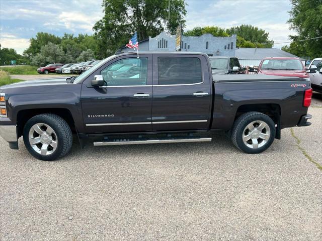Photo of 2015 Black Chevrolet Silverado 1500