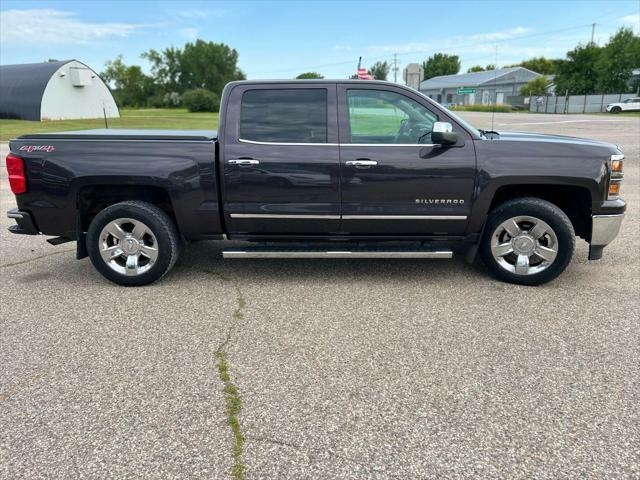 Photo of 2015 Black Chevrolet Silverado 1500
