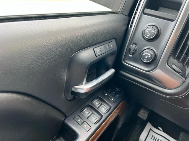 Photo of 2015 Black Chevrolet Silverado 1500