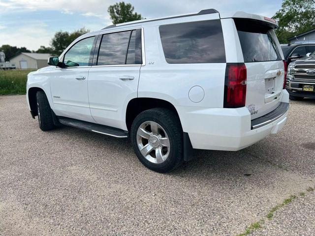 Photo of 2016 White Chevrolet Tahoe