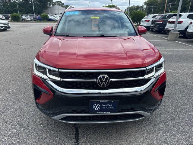 Photo of 2024 Kings Red Metallic Volkswagen Taos
