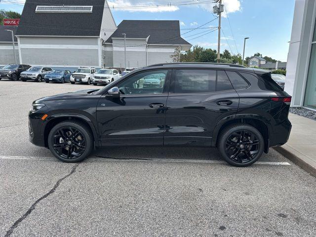 Photo of 2025 Deep Black Pearl Volkswagen Tiguan