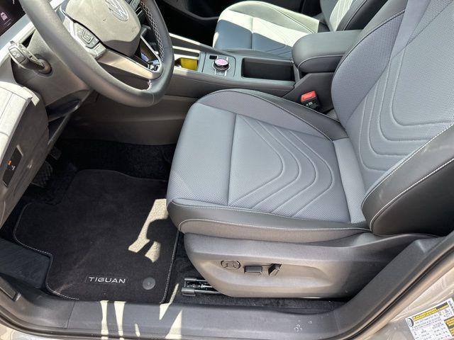 Photo of 2025 Pyrite Silver Metallic Volkswagen Tiguan