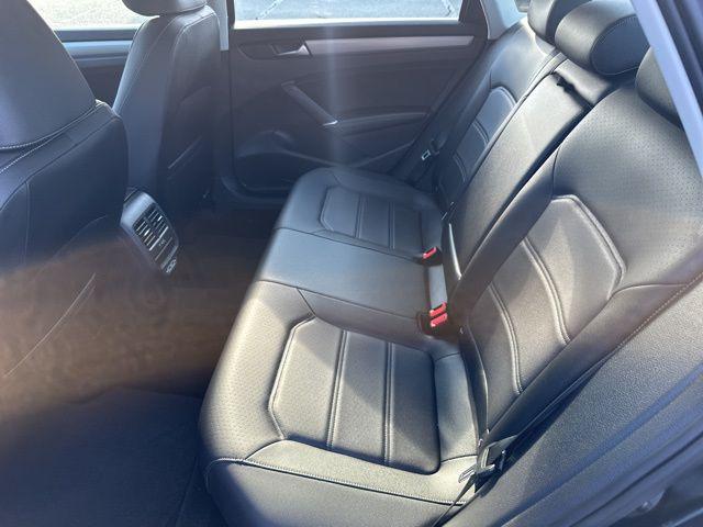 Photo of 2022 Deep Black Pearl Volkswagen Passat