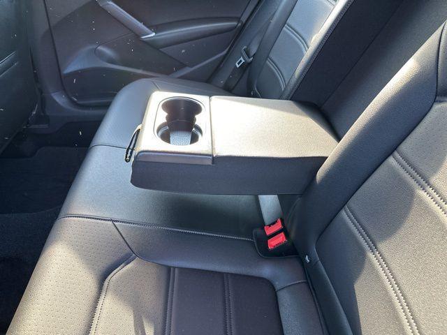 Photo of 2022 Deep Black Pearl Volkswagen Passat