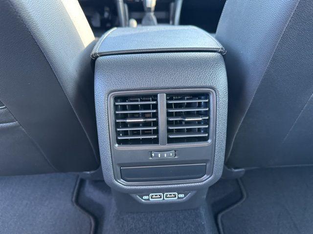 Photo of 2022 Deep Black Pearl Volkswagen Passat