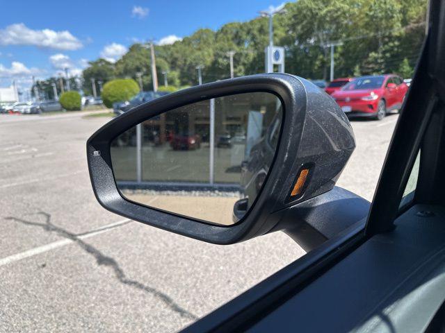 Photo of 2025 Platinum Gray Metallic Volkswagen Tiguan