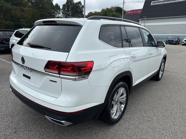 Photo of 2022 Pure White Volkswagen Atlas