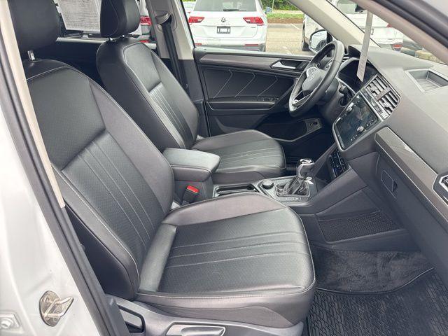 Photo of 2022 Pure White Volkswagen Tiguan