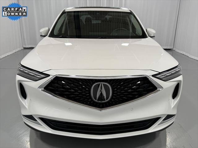 Photo of 2023 Platinum White Pearl Acura MDX