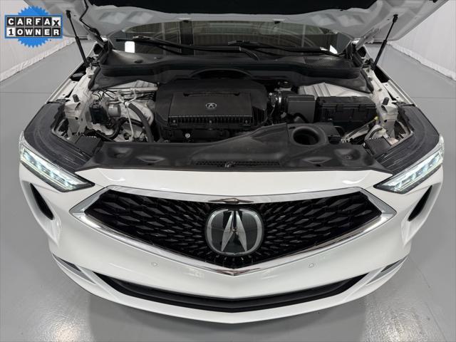 Photo of 2023 Platinum White Pearl Acura MDX