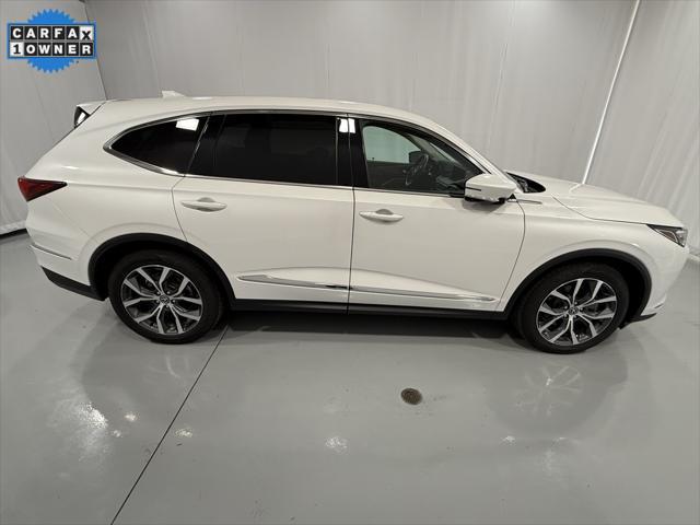Photo of 2023 Platinum White Pearl Acura MDX