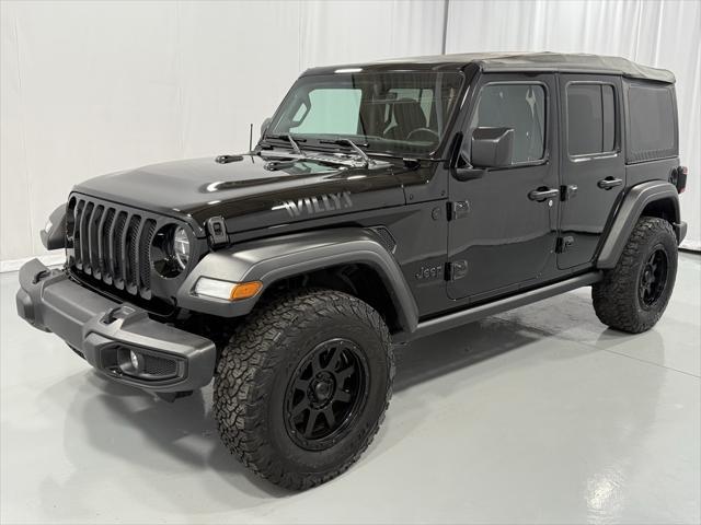 Photo of 2021 Black Clearcoat Jeep Wrangler