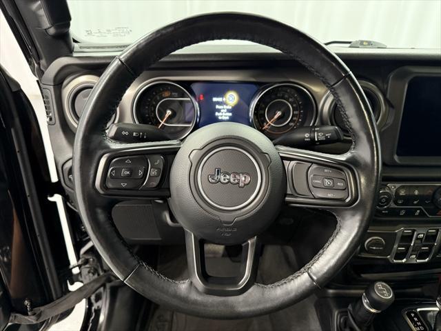 Photo of 2021 Black Clearcoat Jeep Wrangler