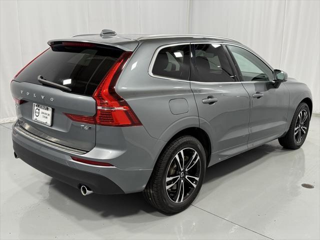 Photo of 2020 Osmium Gray Metallic Volvo XC60