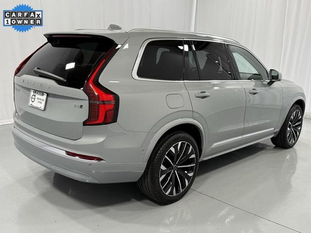 Photo of 2025 Vapour Grey Metallic Volvo XC90