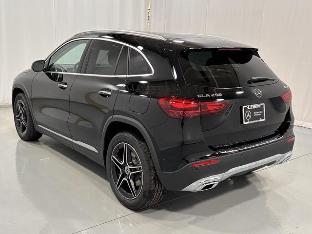 Photo of 2026 Black Mercedes-Benz GLA 250