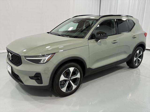 2024 Volvo XC40