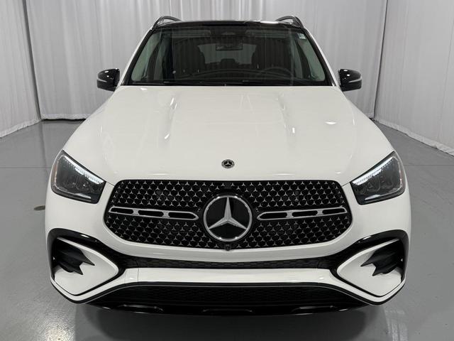 Photo of 2026 Polar White Mercedes-Benz GLE 450