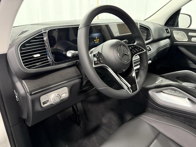 Photo of 2026 Polar White Mercedes-Benz GLE 450