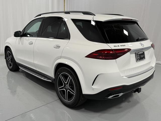 Photo of 2026 Polar White Mercedes-Benz GLE 450