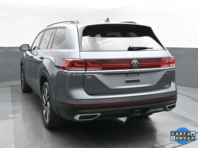 Photo of 2024 Platinum Gray Metallic Volkswagen Atlas