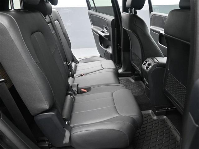 Photo of 2024 Black Mercedes-Benz GLB 250