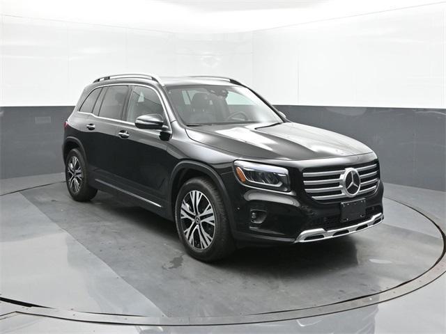 Photo of 2024 Black Mercedes-Benz GLB 250