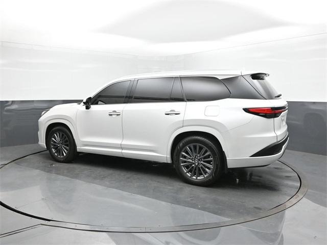 Photo of 2024 Wind Chill Pearl Lexus TX 350
