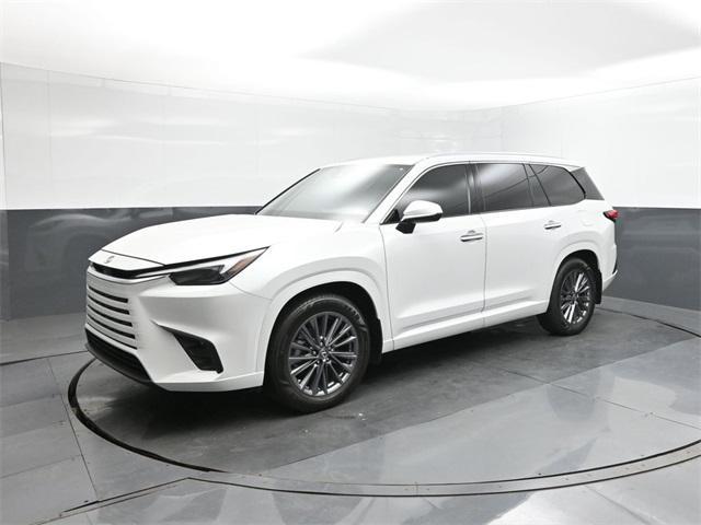 Photo of 2024 Wind Chill Pearl Lexus TX 350