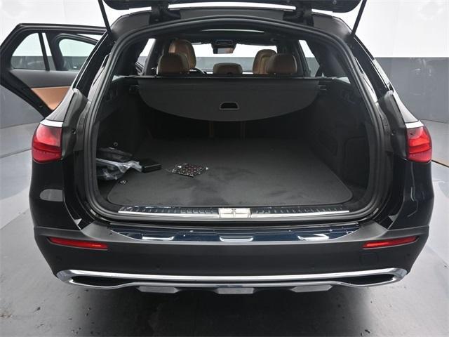 Photo of 2025 Obsidian Black Metallic Mercedes-Benz E-Class
