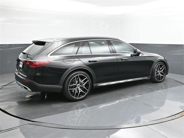 Photo of 2025 Obsidian Black Metallic Mercedes-Benz E-Class