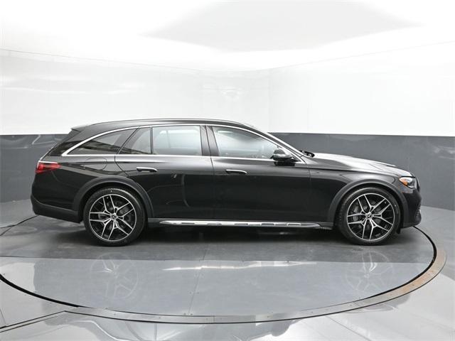 Photo of 2025 Obsidian Black Metallic Mercedes-Benz E-Class