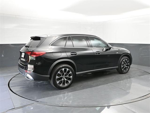 Photo of 2025 Black Mercedes-Benz GLC 350e
