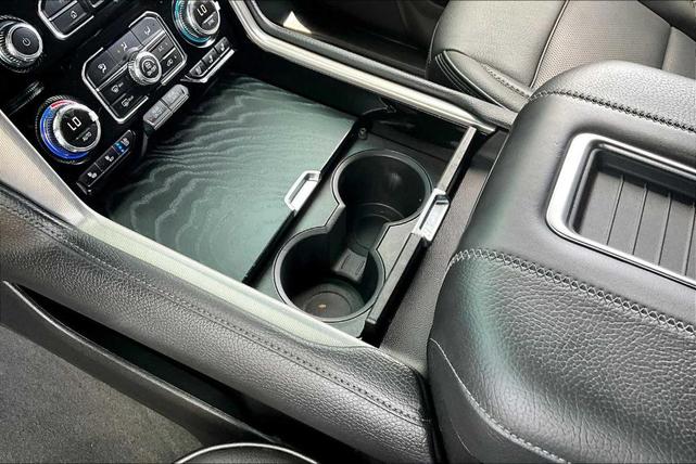 Photo of 2022 Onyx Black GMC Yukon